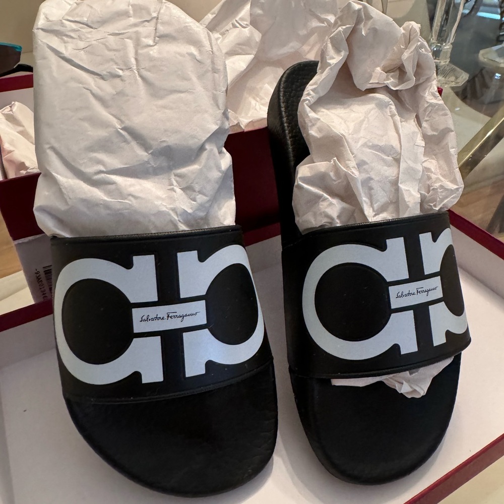 Salvatore Ferragamo Women's Groovy Gancini Slide Sandals